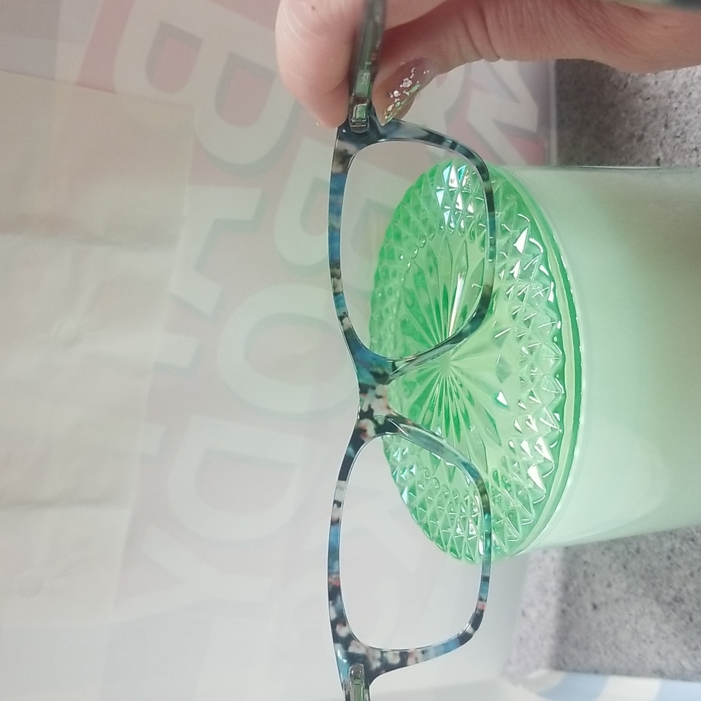 Bebe Frame With New Bebe Case - image 4